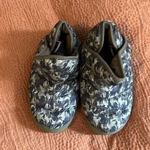 The North Face thermoball slippers